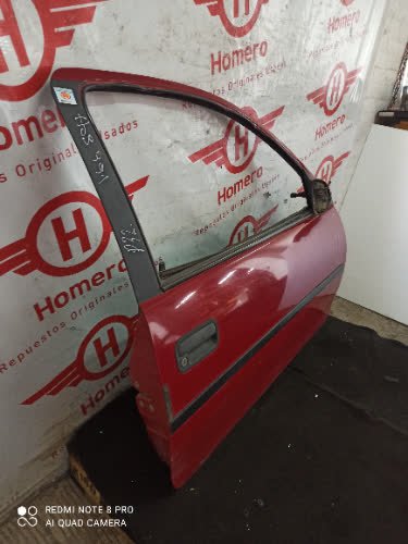 Puerta Delantera Derecha Chevrolet Corsa 2006 - 4876676