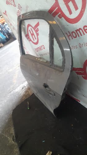 Puerta Trasera Izquierda Volkswagen Voyage 2011 - 4576220