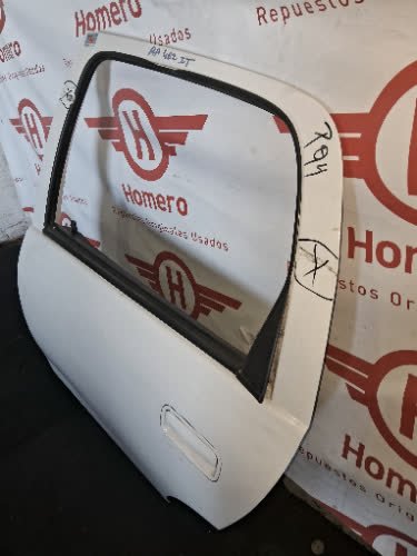 Puerta Trasera Izquierda Chevrolet Classic 2016 - 5395465