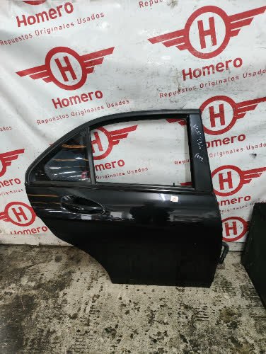 Puerta Trasera Derecha Mercedes Benz C200 2013 - 5405154