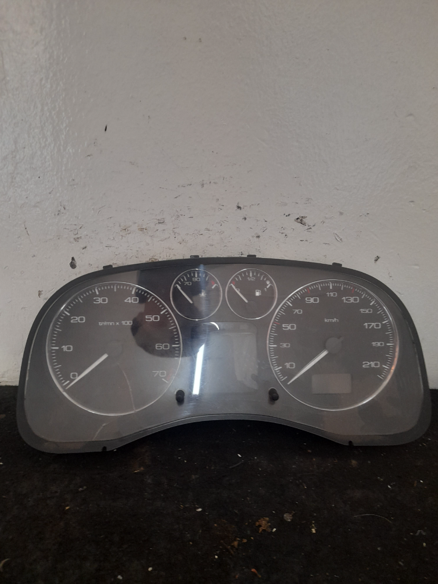 Inst. Tablero Peugeot 307 2008 - 5816959