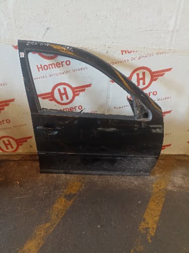 Puerta Delantera Derecha Volkswagen Golf 2004 - 5976393