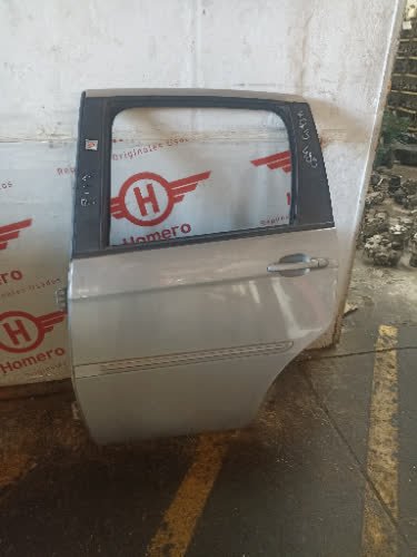 Puerta Trasera Izquierda Fiat Idea 2011 - 6044581