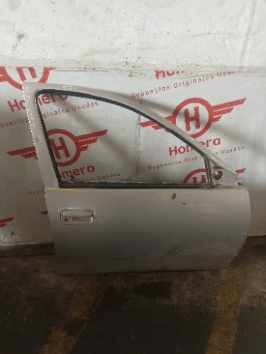 Puerta Delantera Derecha Chevrolet Classic 2015 - 6019457