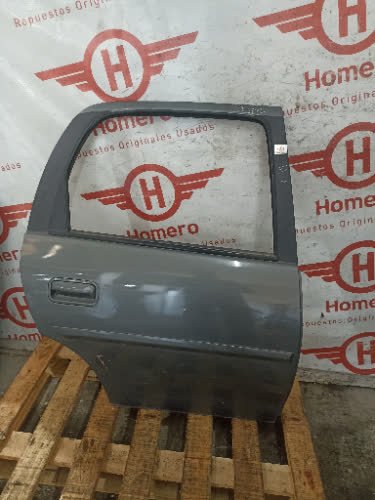 Puerta Trasera Derecha Chevrolet Classic 2011 - 6304029