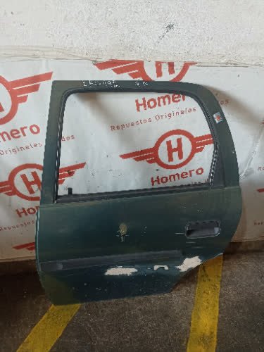 Puerta Trasera Izquierda Chevrolet Corsa 2004 - 6320816