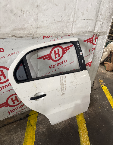 Puerta Trasera Derecha Volkswagen Gol Trend 2014 - 5814390