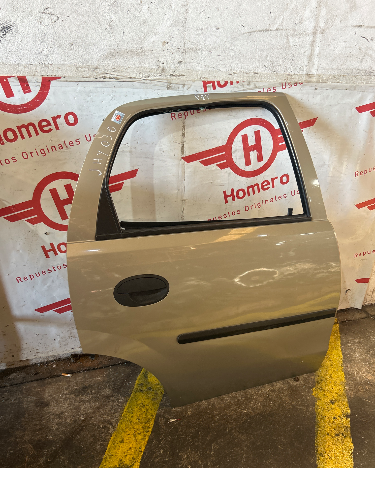 Puerta Trasera Derecha Chevrolet Corsa Ii 2010 - 6321943