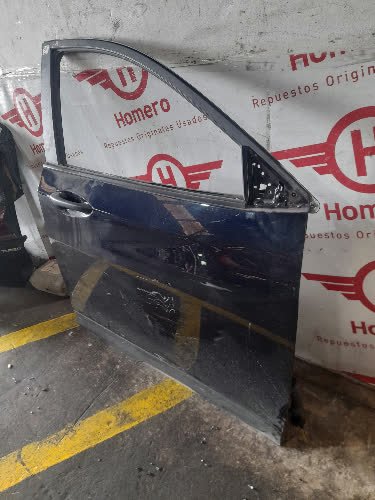 Puerta Delantera Derecha Chevrolet Tracker 2023 - 6614519