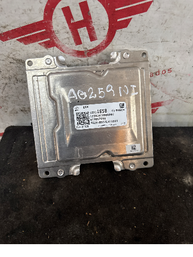 Modulo De Inyeccion Chevrolet Tracker 2023 - 6614537