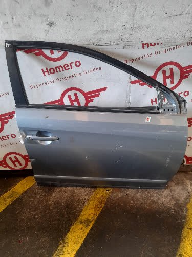 Puerta Delantera Derecha Toyota Yaris 2017 - 6454407