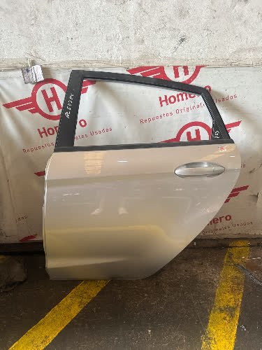 Puerta Trasera Izquierda Ford Fiesta 2018 - 6396476