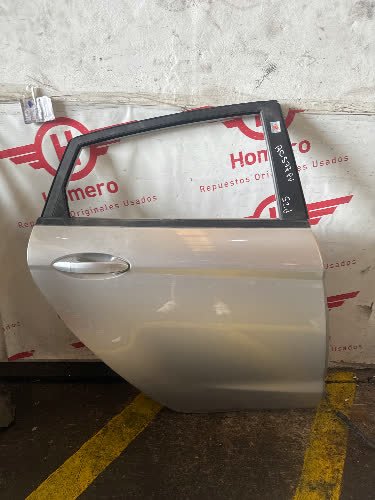 Puerta Trasera Derecha Ford Fiesta 2018 - 6396477