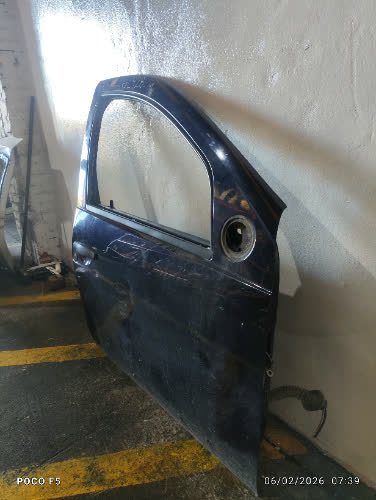 Puerta Delantera Derecha Renault Sandero 2009 - 6142157