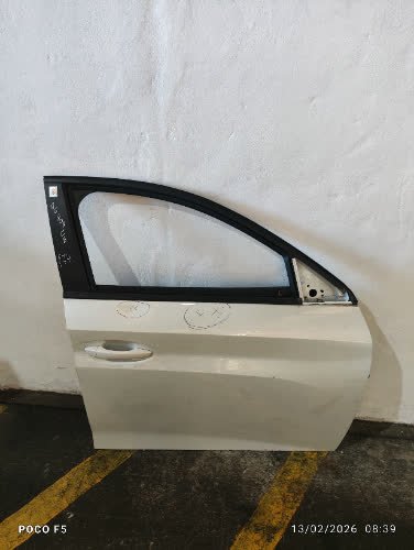 Puerta Delantera Derecha Peugeot 208 2024 - 6879267