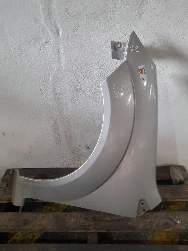 Guardabarro Del. Izq Ford Fiesta 2003 - Aa00116205