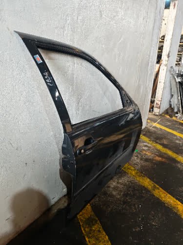 Puerta Delantera Derecha Volkswagen Polo 2007 - 6992333