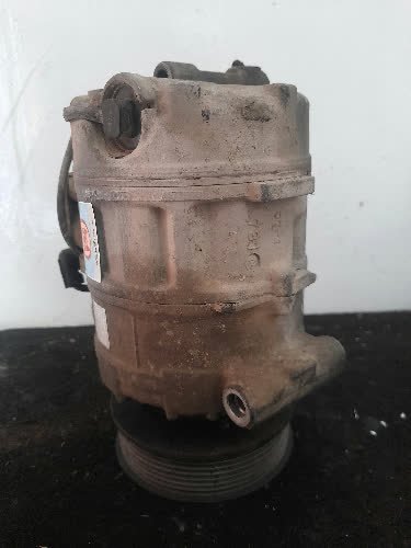 Compresor Aire Acc. Volkswagen Touareg 2005 - 6710438