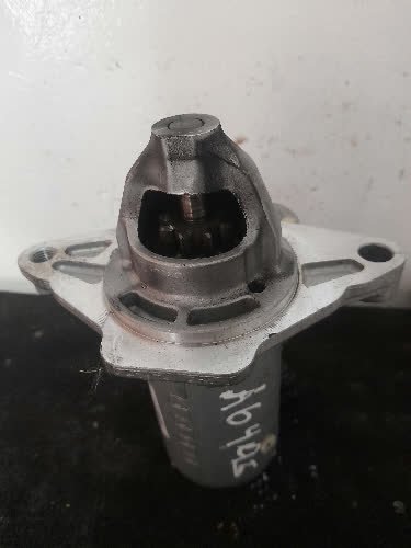 Burro Toyota Yaris 2024 - 6470097