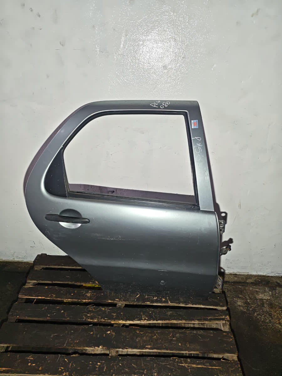 Puerta Trasera Derecha Fiat Palio 2016 - 7357042