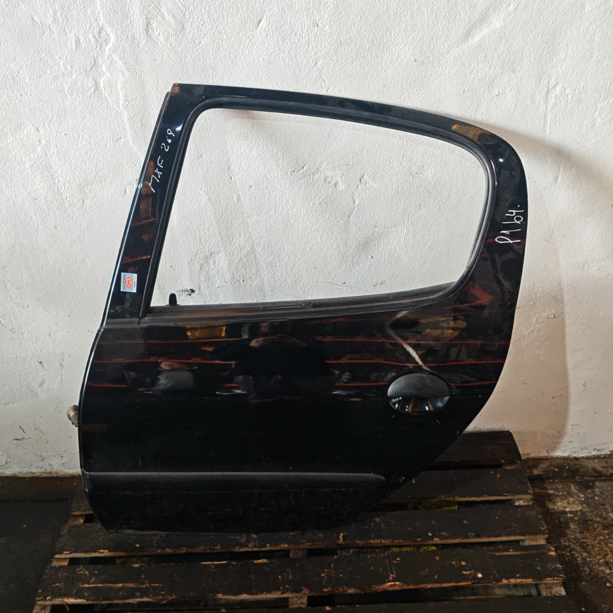 Puerta Trasera Izquierda Peugeot 207 2013 - 7737240